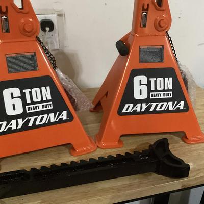 Pair Of Daytona Brand 6 Ton Heavy Duty Jack Stands