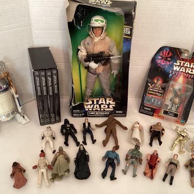 Star Wars Figures (20) & DVD Box Set (4)