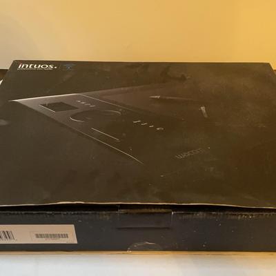 Intuos Drawing Tablet