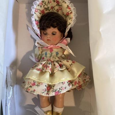 Ginny Vogue Doll