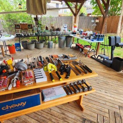 Estate sale photo