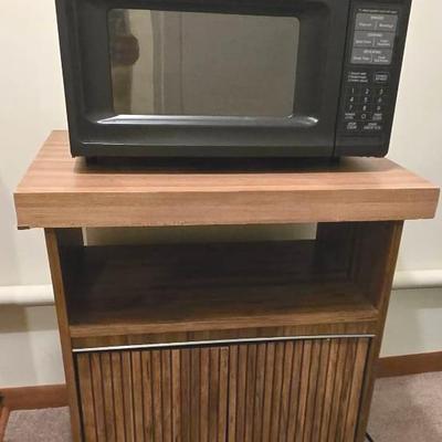 Sharp Carousel Microwave Oven And Cart
