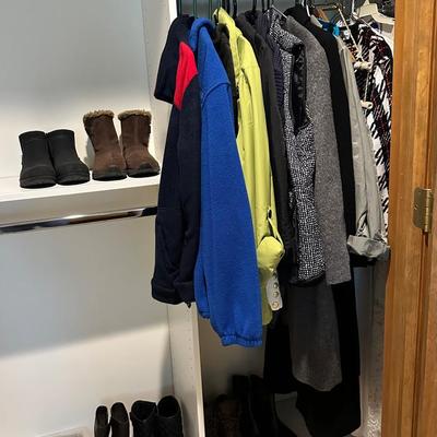 Women's Closet Clean Out 