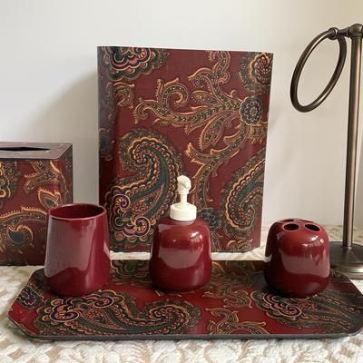 Paisley Bath Set