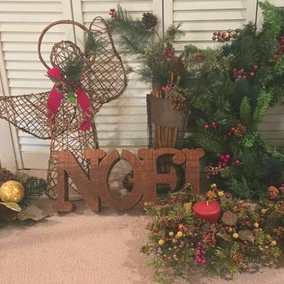 Christmas Accents for the Home with Large Wreath, Standing Angel