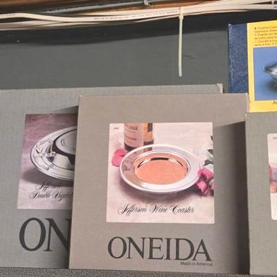 Oneida Silver-Plated Serveware #1 (7)