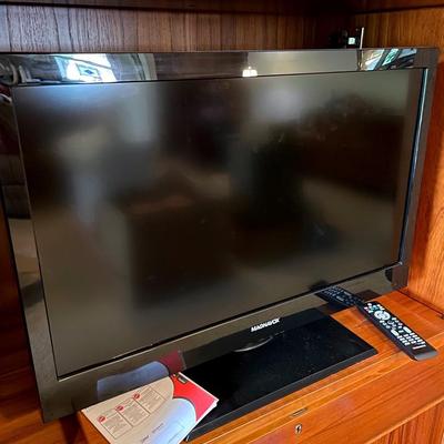 Magnavox LCD 30 Inch TV With Remote 