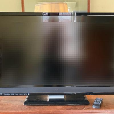 Vizio 42in TV