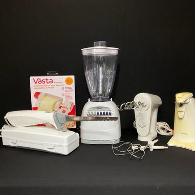 Small Kitchen Appliances In White 