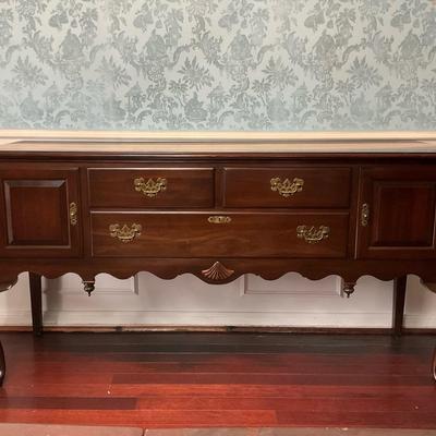 Vintage Ethan Allen Queen Anne Sideboard