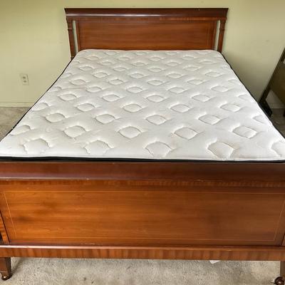 Mid Century Full Size Bed 