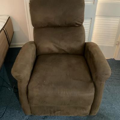 Bonzy Lift Chair