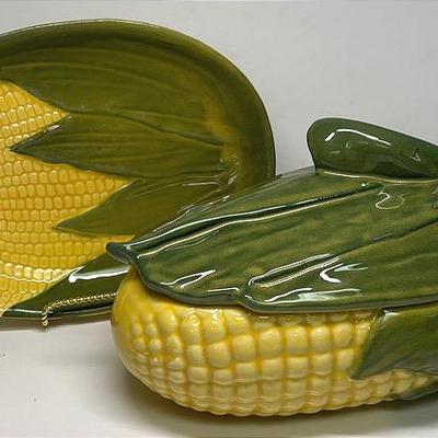 "Shawnee Pottery" Corn King Casserole Dish and Plate 