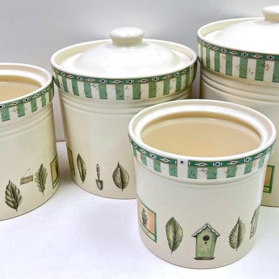 “Pfaltzgraff” Naturewood Stoneware