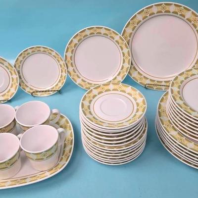 "Noritake" Sunglow Dinnerware