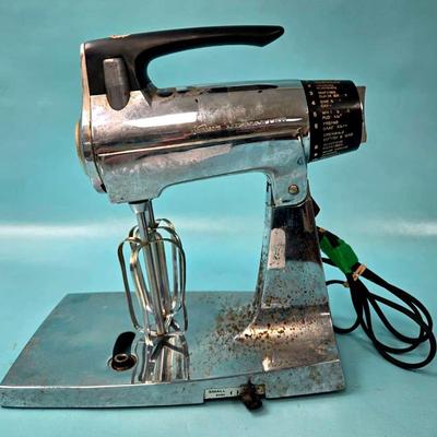 "Sunbeam" Mixmaster