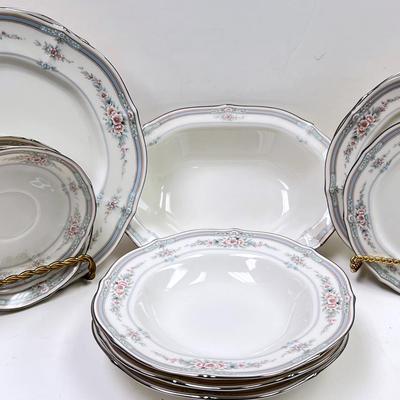 “Noritake” Rothschild China Set