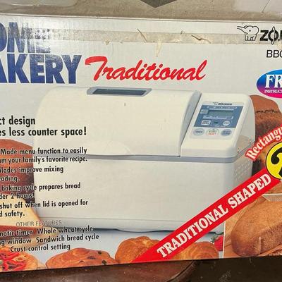 Zojirushi Home Bakery Traditional Bread Maker
