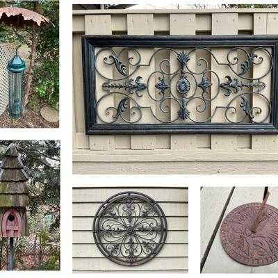 Outdoor Decor / Bird Feeder / Bird House 