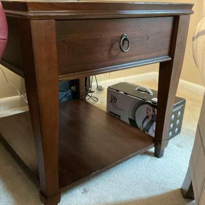 Modern Wood Side Table with Lamp