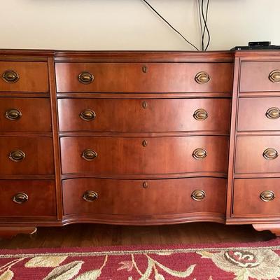 Pulaski Furniture Chest Of Drawers (Part Of Matching Set)