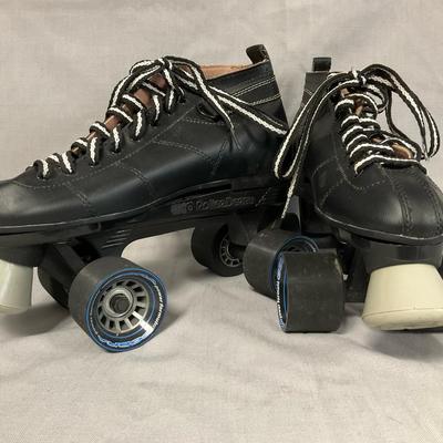 Cobra Roller Derby Skates Sz 7