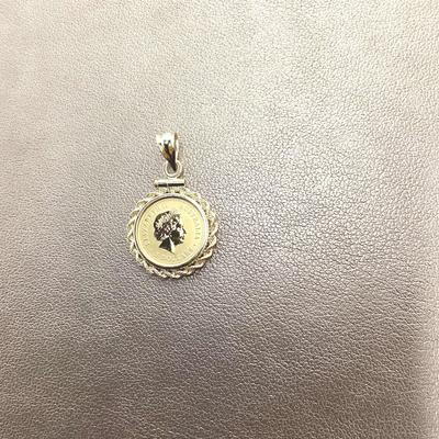 14 Kt Gold Elizabeth II Medallion