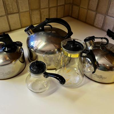 Paul Revere Whistling Tea Kettles & Pyrex Pitchers 