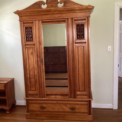 JC Mayrs Beautiful Large Wardrobe