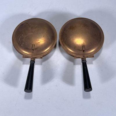 (2pc) Farber Bros Porringers | Two brass Porringers by Farber Bros, New York. Dimensions: l. 10.25 x dia. 6 in (ea.)