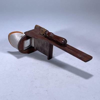 Antique Stereoscope | Stereoscopic image viewer Dimensions: w. 5.5 x l. 11.75 in