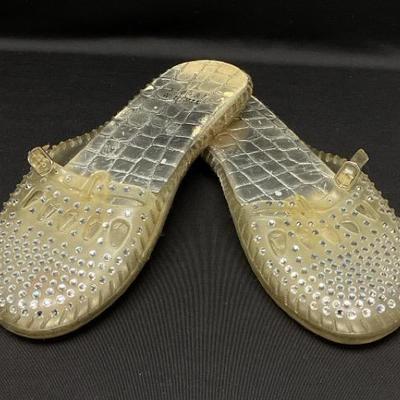 “Stuart Weitzman” Jelly Flip Flops