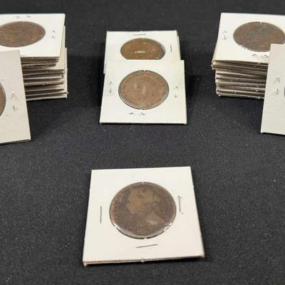 Collection Of Various Vintage United Kingdom Pennies