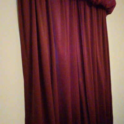 Decorative Curtains Featuring Cindy Crawford 