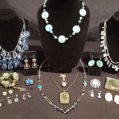 Blue Themed Jewelry 