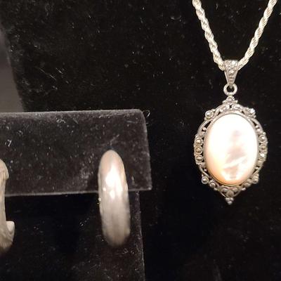 .925 Marcasite Necklace With Earrings 