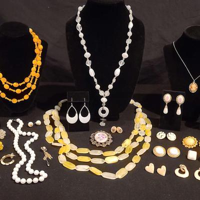 Yellow & White Beaded Jewelry 