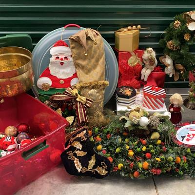Christmas Decor With Brass Kettle And Copper Look Wreath Stands