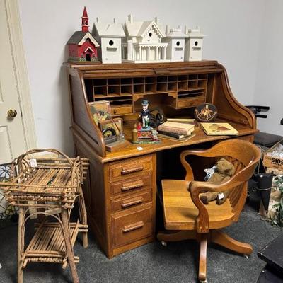 Antique rolltop desk