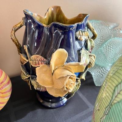 Vintage 3D Flower Pottery Vase