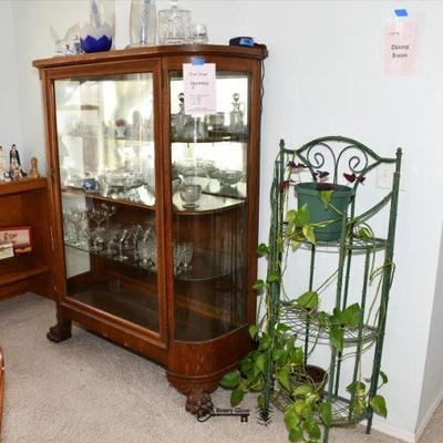 172 dining room