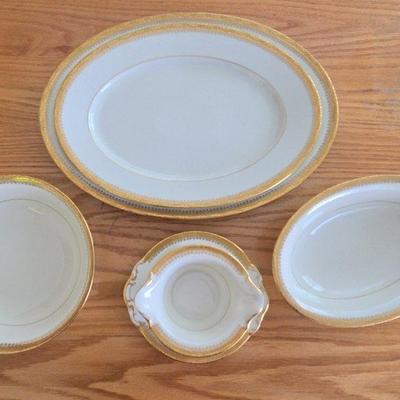 Friederike KPM Germany White w/Gold Trim