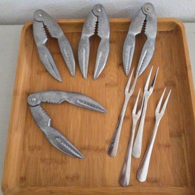 Vintage Lobster Claw Crab Crackers