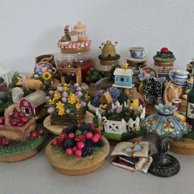 "Yankee" Candle Toppers 