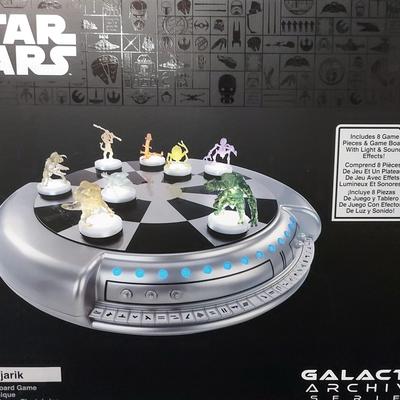 UNOPENED COLLECTIBLE STAR WARS DEJARIK ELECTRONIC BOARD GAME