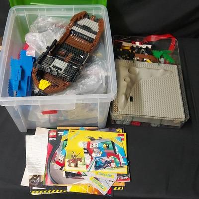 LARGE LEGO LOT