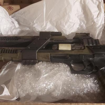 STAR WARS MOVIE PROP GUN