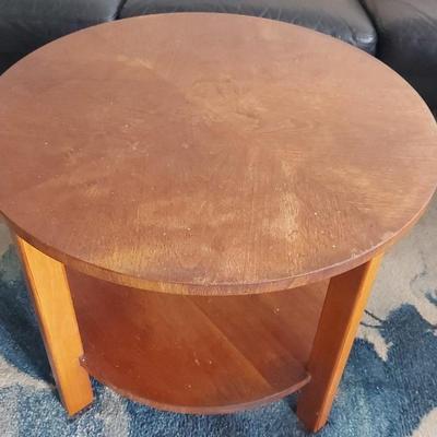 WOODEN ROUND COFFEE TABLE MADE BY LANE