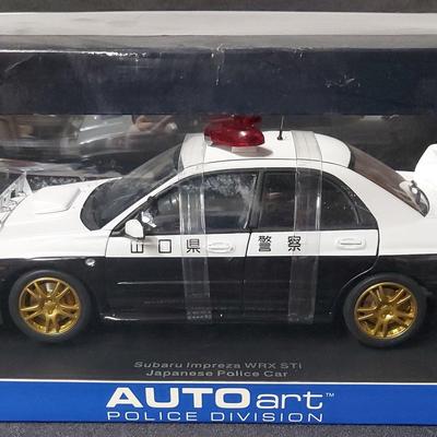 COLLECTIBLE AUTO ART SUBARU IMPREZA WRX STi JAPANESE POLICE CAR