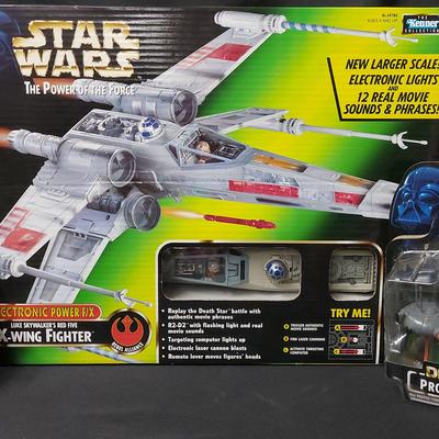 STAR WARS THE POWER OF THE FORCE X-WING FIGHTER AND MORE!